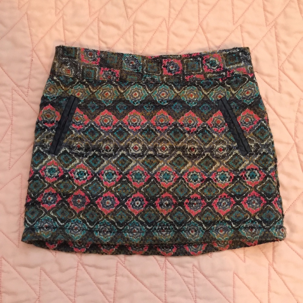 Girls pattern skirt.